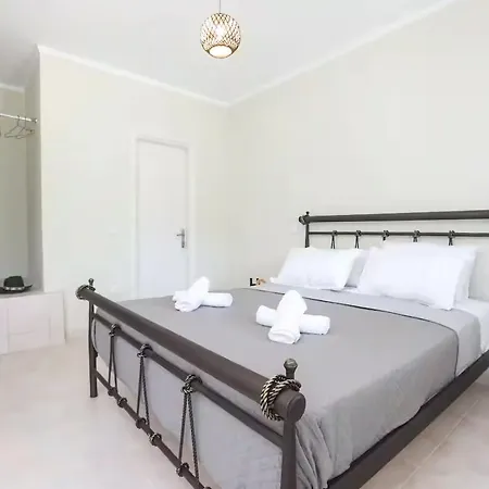 Elite Ena Villa *