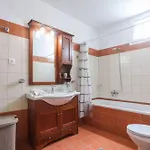 Elite Ena Villa Áno Korakiána