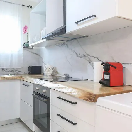 Elite Ena Villa *