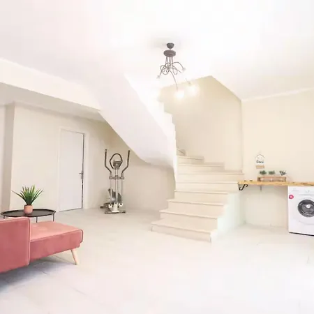 Elite Ena Villa