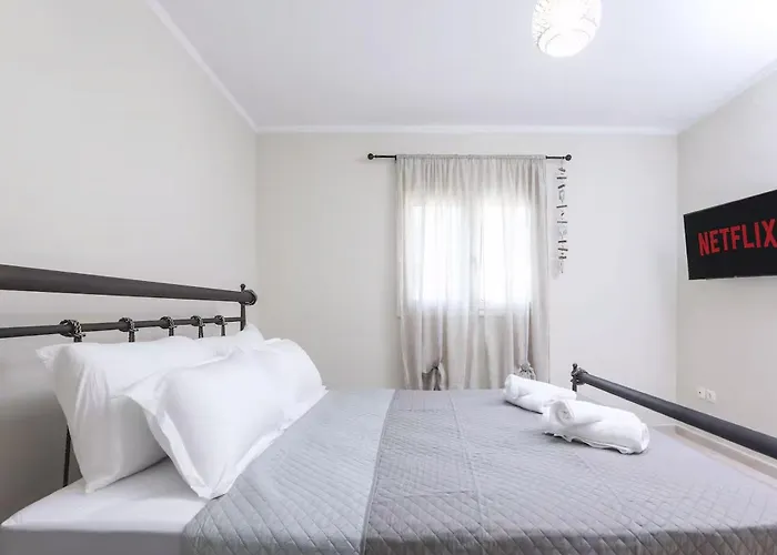 Elite Ena Villa Áno Korakiána