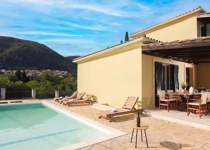 Elite Ena * Ano Korakiana